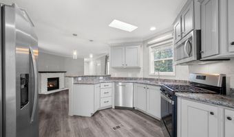 178 Back Searsport Rd, Belfast, ME 04915