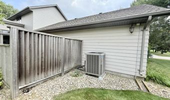 12959 Ironwood Dr, Aberdeen, SD 57401