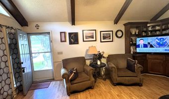 23 B St, Bay Springs, MS 39422