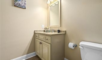 662 BANBURY St, Auburn, AL 36832