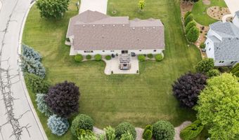 W5982 STRAWFLOWER Drive, Appleton, WI 54915
