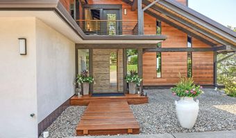 1440 E Nevada St, Ashland, OR 97520