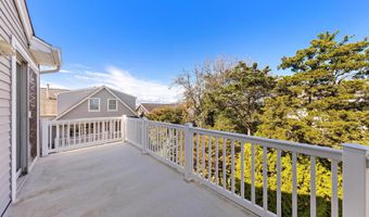 329 ESSEX Ave, Beach Haven, NJ 08008