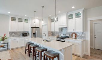 644 Silvermaple Dr, Ammon, ID 83401