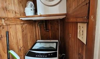 30 N 2nd St #2, Allentown, PA 18101