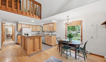 13 Teddyuscung Trl, Albrightsville, PA 18210