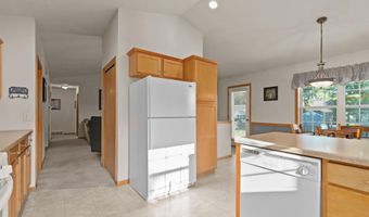 W5862 GERANIUM Drive, Appleton, WI 54915