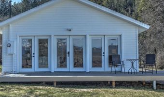 6955 Apple Aly, Bonners Ferry, ID 83805