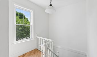 4 Washington St, Bath, ME 04530