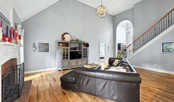 1345 Bentwater Dr, Acworth, GA 30101