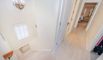 75 White St, Andover, NJ 07801