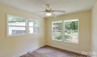49 First St, Asheville, NC 28803