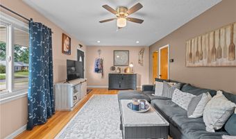 1885 Stabler Rd, Akron, OH 44313