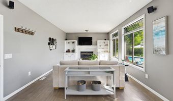 100 Rollingbrook NE, Ada, MI 49301