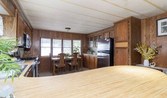 525 E Main St Trlr 33, Branford, CT 06405