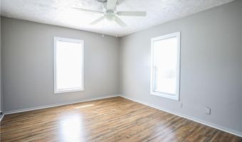 559 E Exchange E, Akron, OH 44306