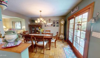 4701 Lynndale Rd, Altoona, PA 16602