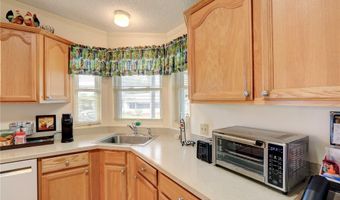 909 Dogwood Dr, Barefoot Bay, FL 32976