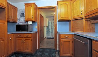 712 Duckett St, Advance, MO 63730