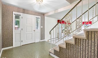 2579 Tod Ln, Anderson, IN 46013