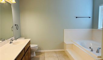 15 Mills Dr, Bella Vista, AR 72714