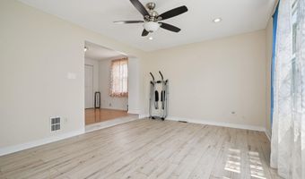 27 George St, Avenel, NJ 07001