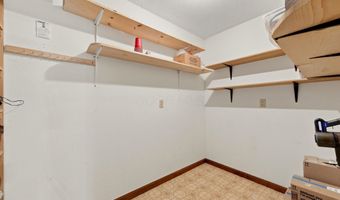 7827 Duvall Rd, Ashville, OH 43103
