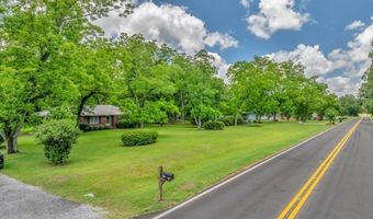 3104 Leggett Dr, Albany, GA 31721