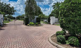 905 SQUARE LAKE Dr, Bartow, FL 33830