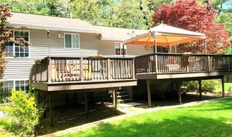 12 Ayoho Rd, Coventry, RI 02816