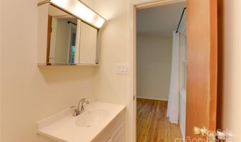 65 First St, Asheville, NC 28803