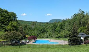 144 Pulpit Rd, Bedford, NH 03110