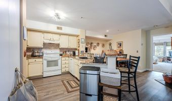 20- J SANDSTONE Ct, Annapolis, MD 21403