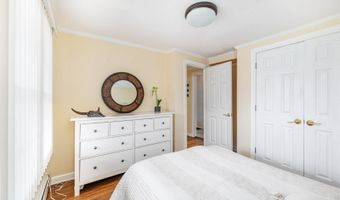 2 Canal St, Alloway, NJ 07422