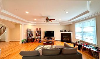 6204 MELVERN Dr, Bethesda, MD 20817