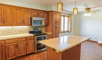 2983 Brown Rd, Ashtabula, OH 44004
