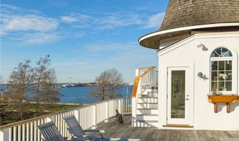 2 Harbor View Dr, Newport, RI 02840