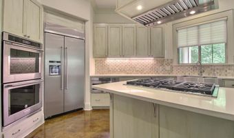 7470 Sevenoaks Ave, Baton Rouge, LA 70806