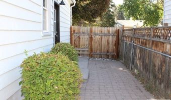 329 S Birch Ave, Blackfoot, ID 83221