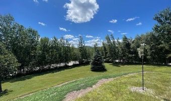 14 Grandview Dr, Berlin, NH 03570