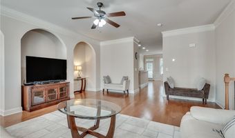 9005 Woodland Trl, Alpharetta, GA 30009
