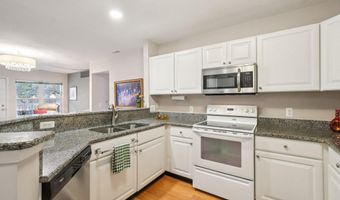 1261 Joyce Ln, Ann Arbor, MI 48103