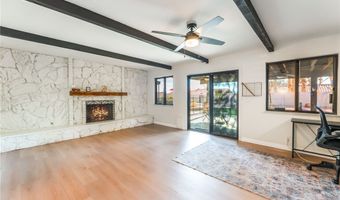 1251 Los Meadows Dr, Las Vegas, NV 89110