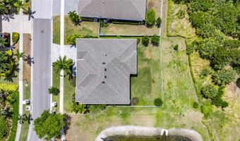638 MANNS HARBOR Dr, Apollo Beach, FL 33572