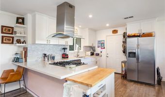 7990 Cinnabar Dr, La Mesa, CA 91941