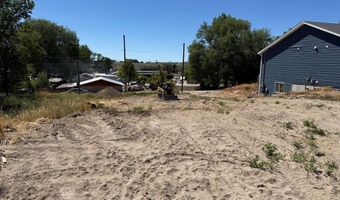 S Arthur Street, American Falls, ID 83211