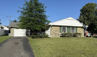 19 Courtland Ln, Aberdeen, NJ 07747