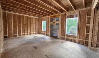 428 Redwater Trl 596, Aberdeen, NC 28315