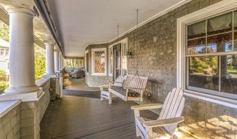 6 Chanticleer Dr, Beverly, MA 01915