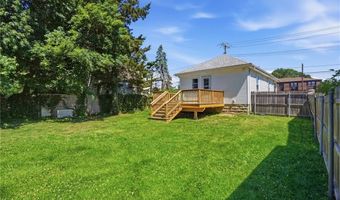 1009 Willett Ave, East Providence, RI 02915